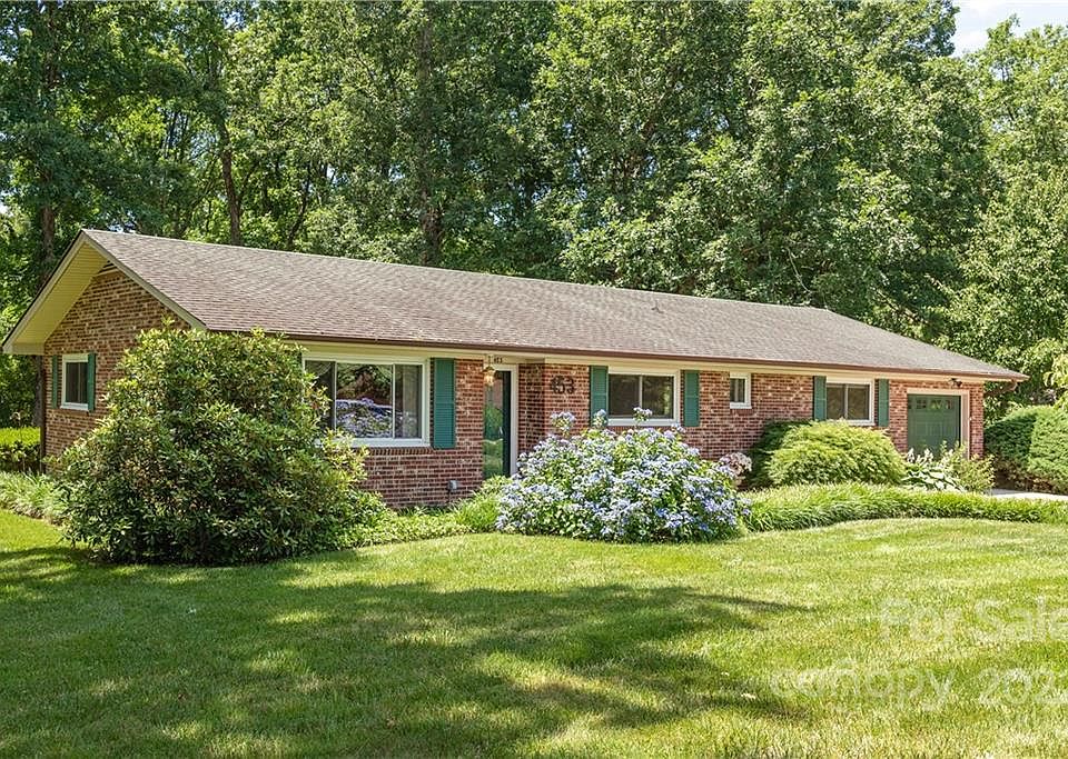 453 Beach Dr, Hendersonville, NC 28792 Zillow