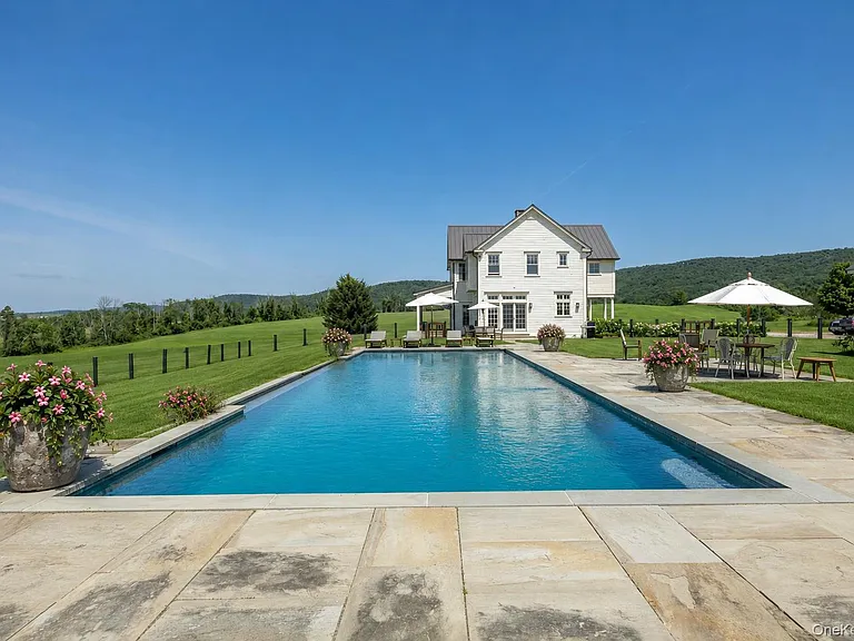 162 Amenia Union Rd — Photo 3