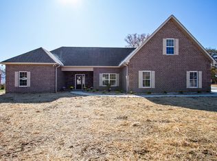 53 Hamilton Ct, Manchester, TN 37355