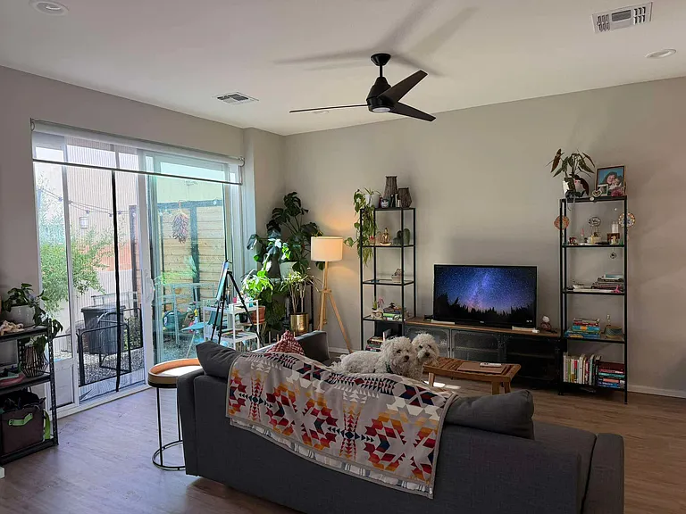 1105 Silver Ave SW #C — Photo 1