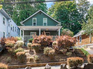 4927 S Corbett Ave, Portland, OR 97239