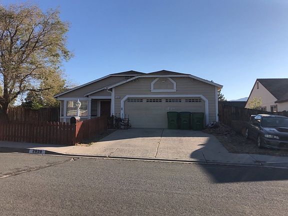 2nd image of 2828 Tangerine Dr