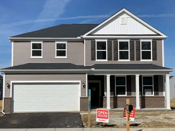 1193 Lake Forest Dr, Hebron, OH 43025