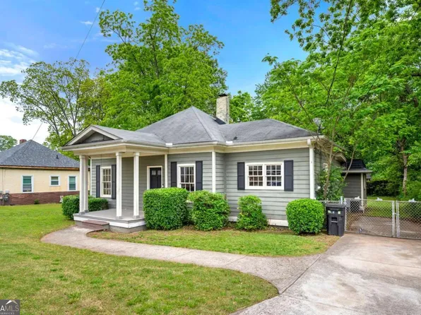 3288 Dogwood St, College Park, GA 30337