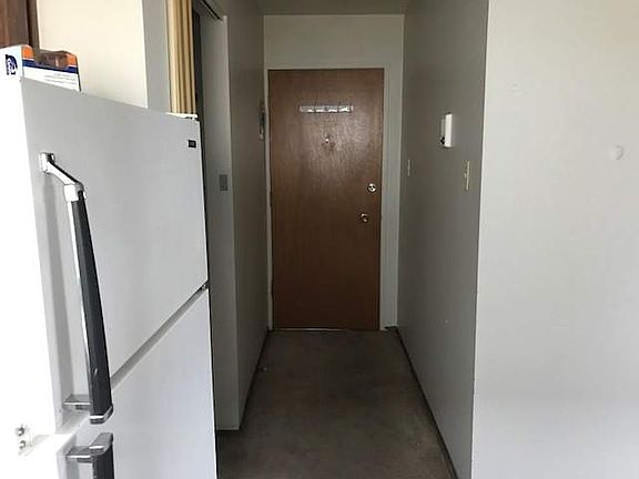 3rd image of 12929 127th St NW