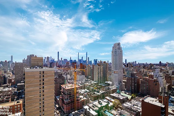 Rented by Brown Harris Stevens | media 30