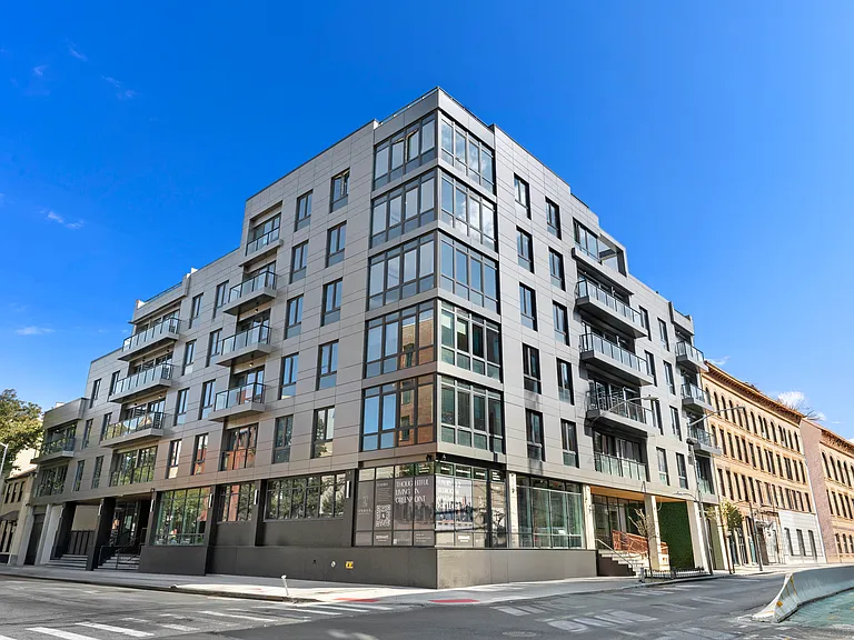 36 India St #2P — Photo 9