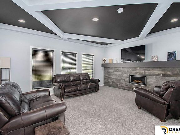 5th image of 4016 N 189th St