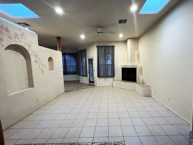 740 Canyon Point Rd — Photo 18