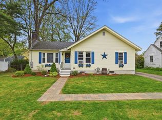 61 Wood Ave, East Longmeadow, MA 01028
