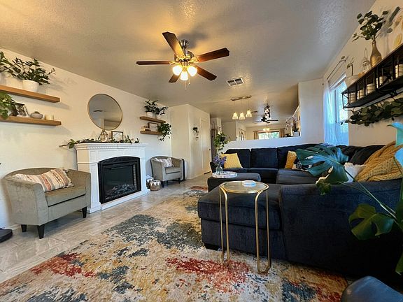 5th image of 3649 E Orchid Ln