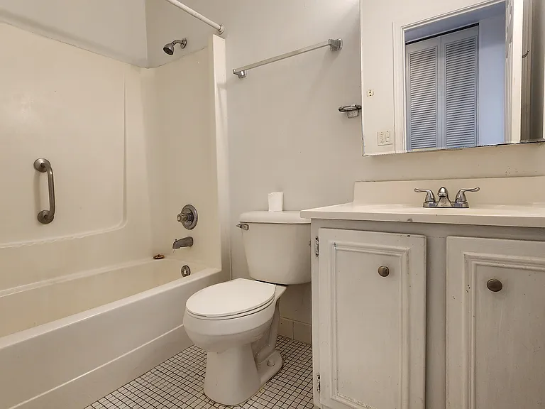 1095 Miller Ln — Photo 13