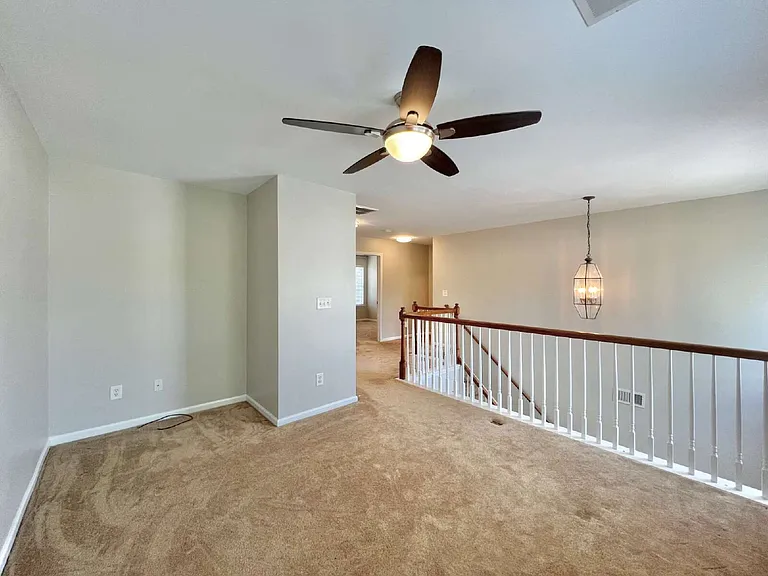 16310 Raptor Ct — Photo 20