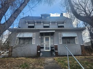 2636 16th St #2-PAR, Moline, IL 61265