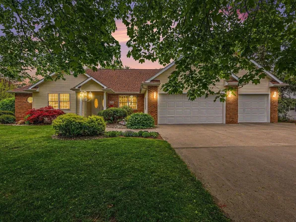 1220 Glenwood Dr, Mount Pleasant, MI 48858