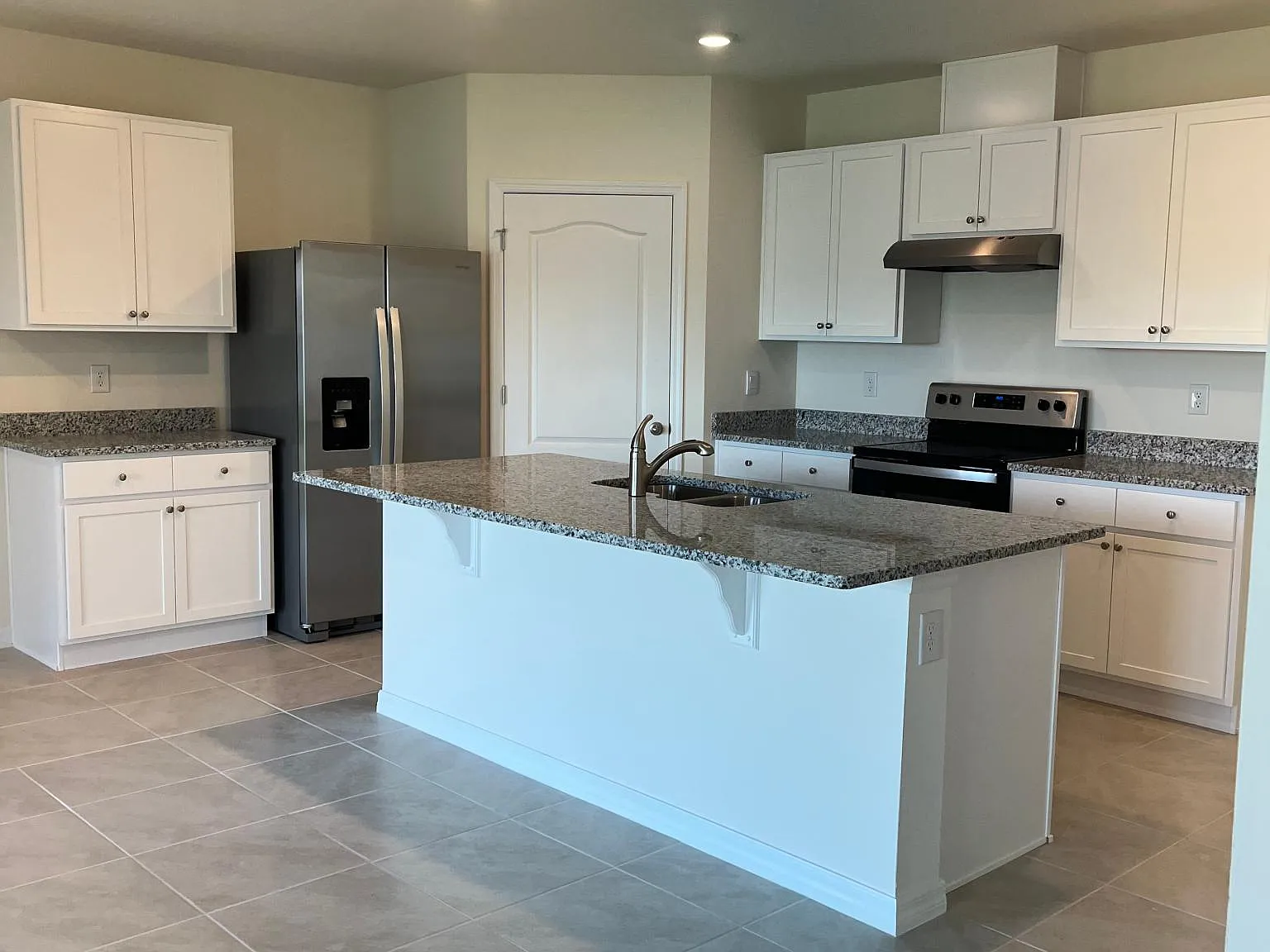 824 Sky Haven Way — Photo 4