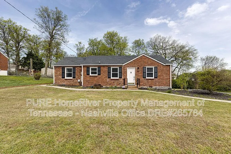 254 Collier Ave