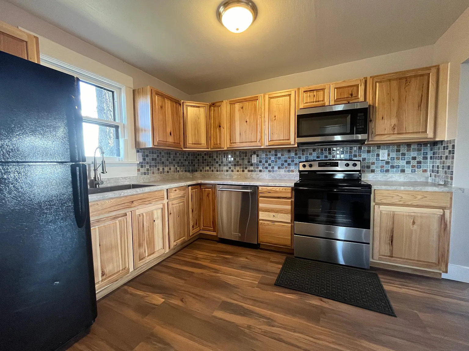 8275 County Road 54 — Photo 3