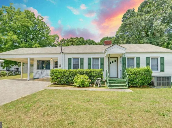 58 Woodlawn Dr, Toccoa, GA 30577