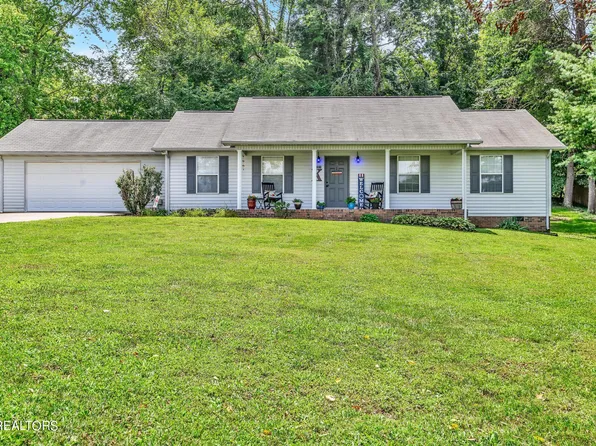 2814 Timberline Dr, Maryville, TN 37801