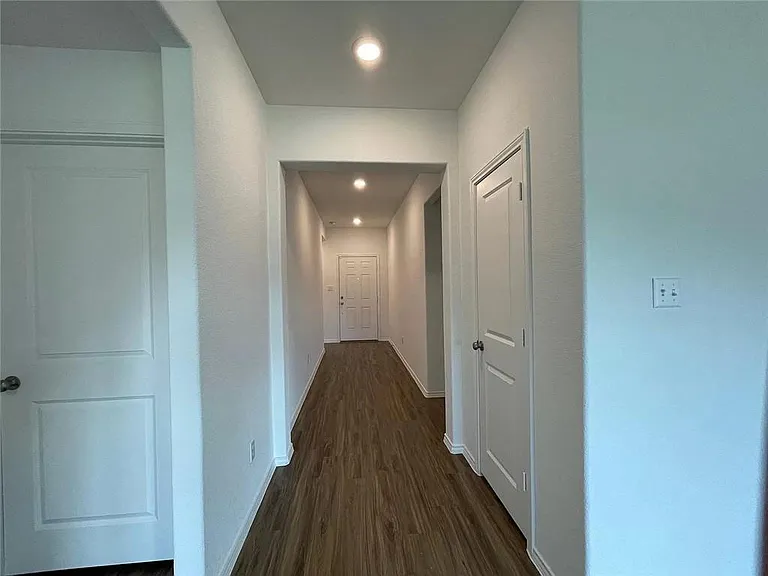 103 Ulmus St — Photo 21