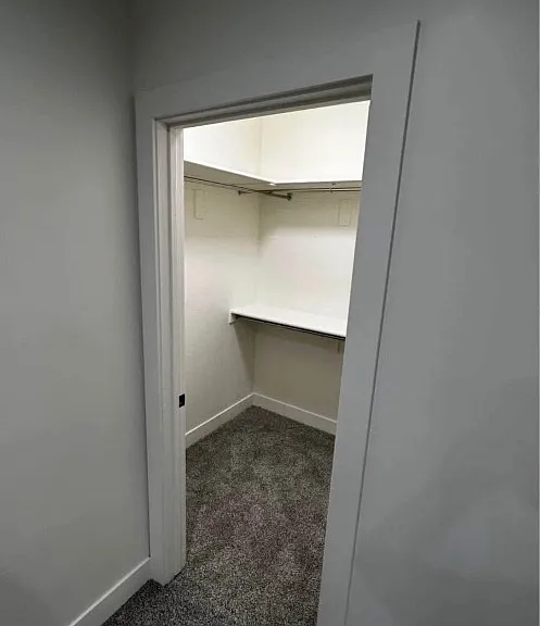Unit Photo