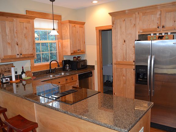 4th image of 20 W Bald Rock Dr