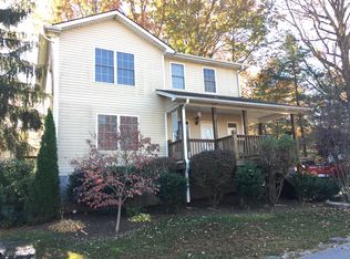 4 Tasha Ln, Asheville, NC 28806