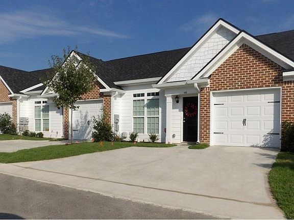 2nd image of 1901 Lauren Ln #53f4853bd