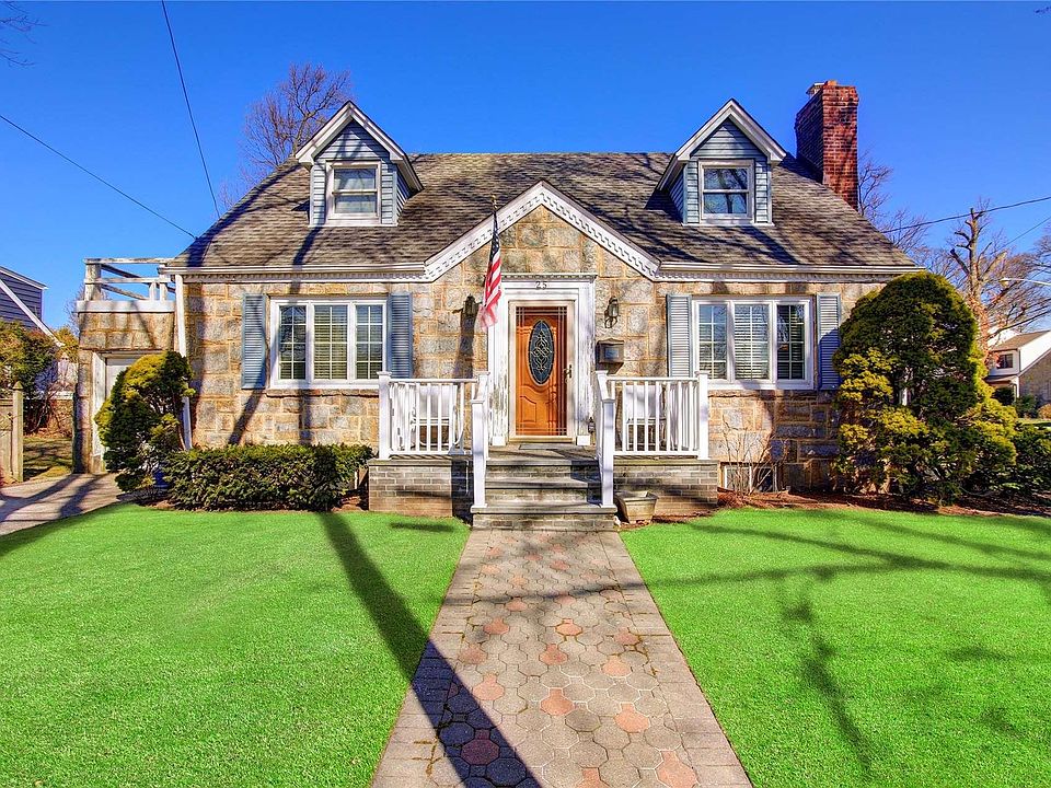 1st image of 25 Baxter Avenue