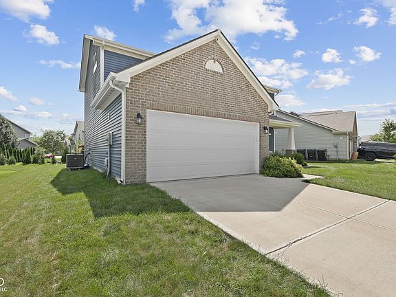 3rd image of 1907 Cold Springs Dr
