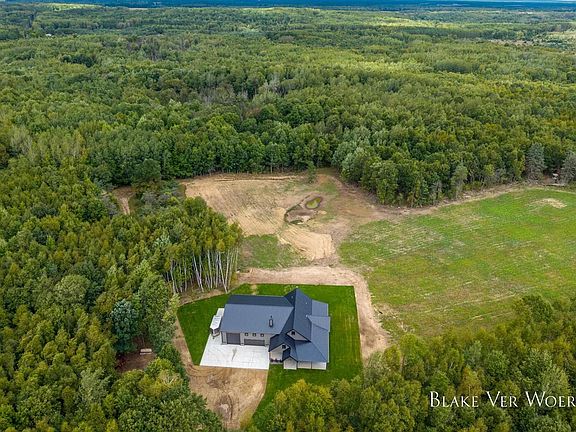 3rd image of 360-12 Mile Rd