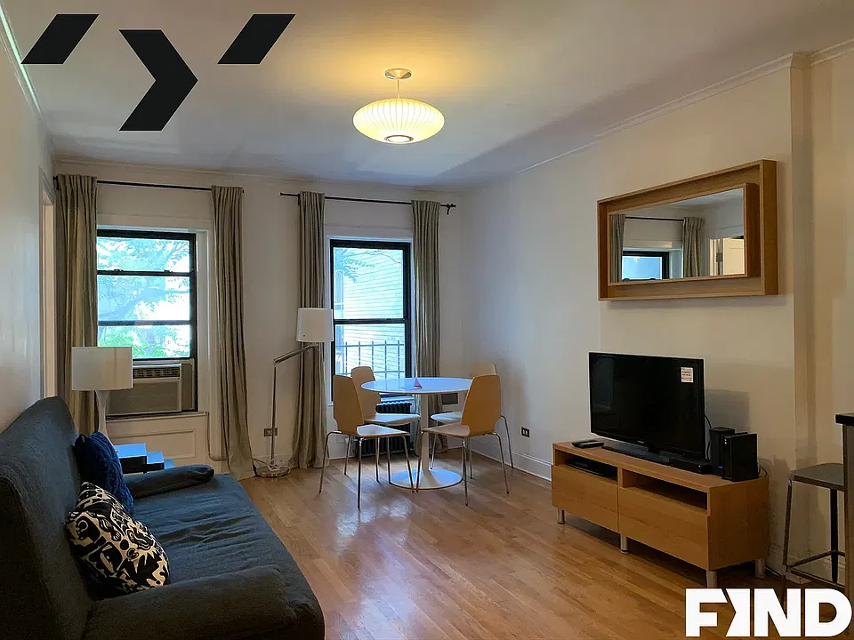 129 E 60th St #5R