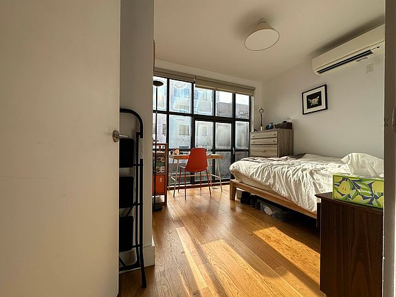 3rd image of 1040 Dean St APT 413