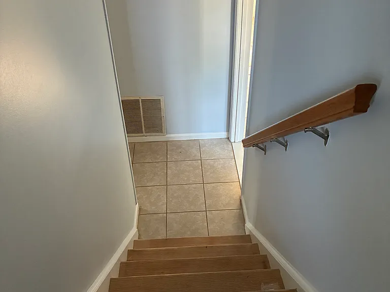 4307 N Lakefront Dr — Photo 15
