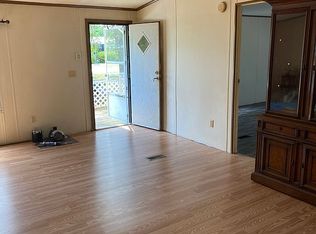 167 Reaves Ave, Interlachen, FL 32148