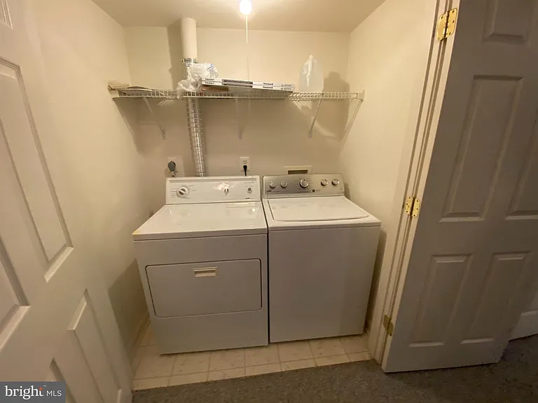 4110 Flower Box Ct — Photo 30