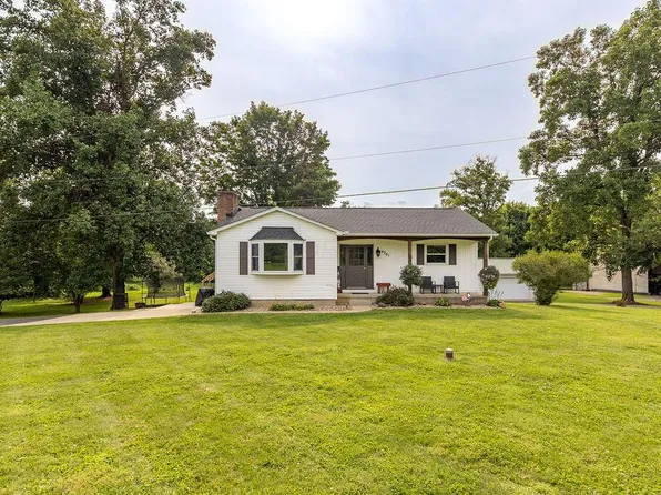 4261 Sugar Grove Rd SE, Lancaster, OH 43130