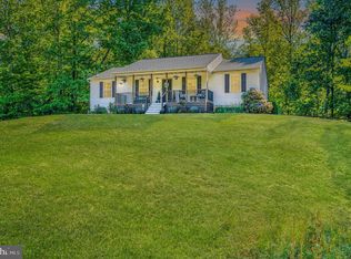 30126 Edinborough Dr, Mechanicsville, MD 20659