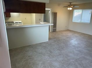1540 E Canfield Ln #37, Anaheim, CA 92805