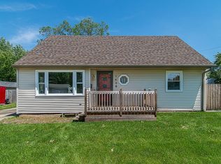 1425 25th St, Marion, IA 52302