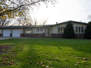 112 W Monroe St, Mauston, WI 53948