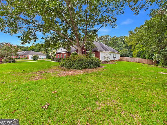 4th image of 115 Dora Ln