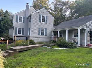 1023 King Rd, Cheshire, CT 06410