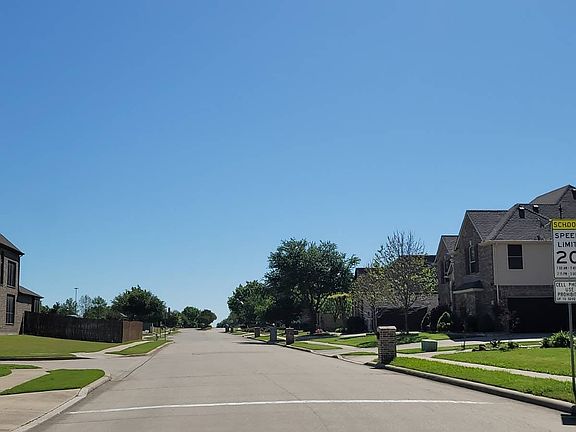 5th image of 5718 Creek Crossing Ln