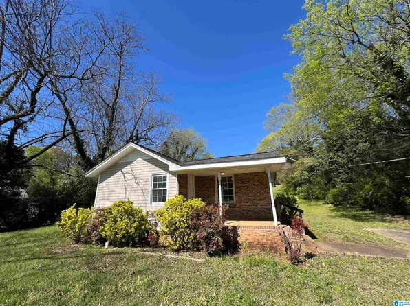 910 McPherson St, Oxford, AL 36203