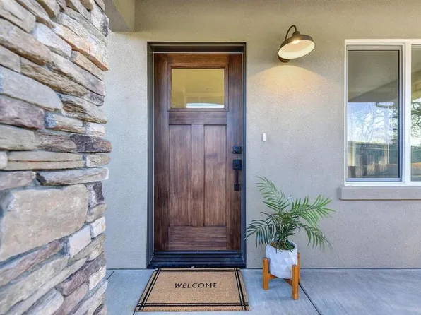 2710 Commons Pl, Auburn, CA