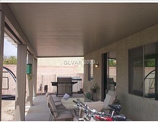 2nd image of 8117 Walnut Roast Way