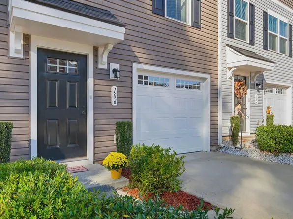 106 Sproles Ln, Easley, SC 29642