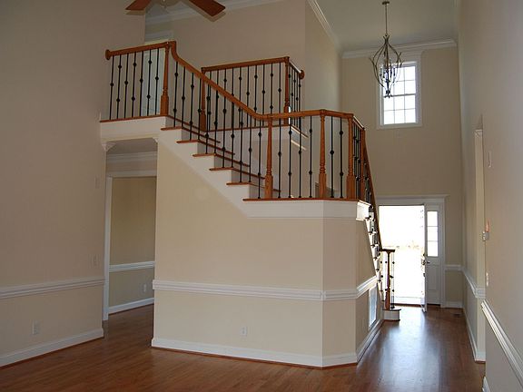 2nd image of 1205 Abby Dr